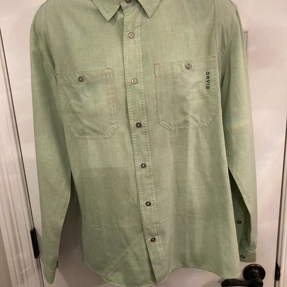 Orvis Mens Green insect repellent Button shirt. Large - Picture 12 of 12